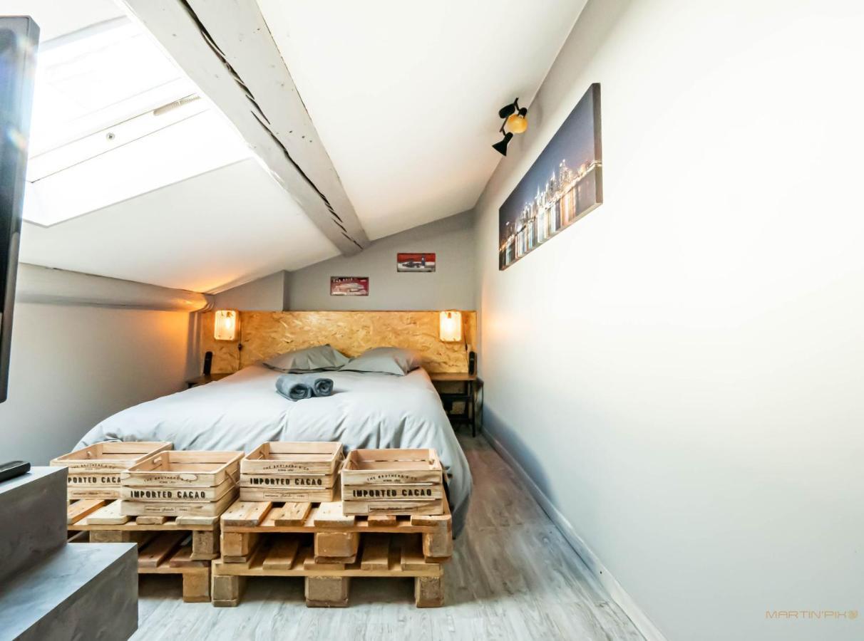 Appartement Centre Historique - FREE Parking - Self Checkin - WIFI - INDUSTRIEL - SLEEPNTRIPBéziers Extérieur photo